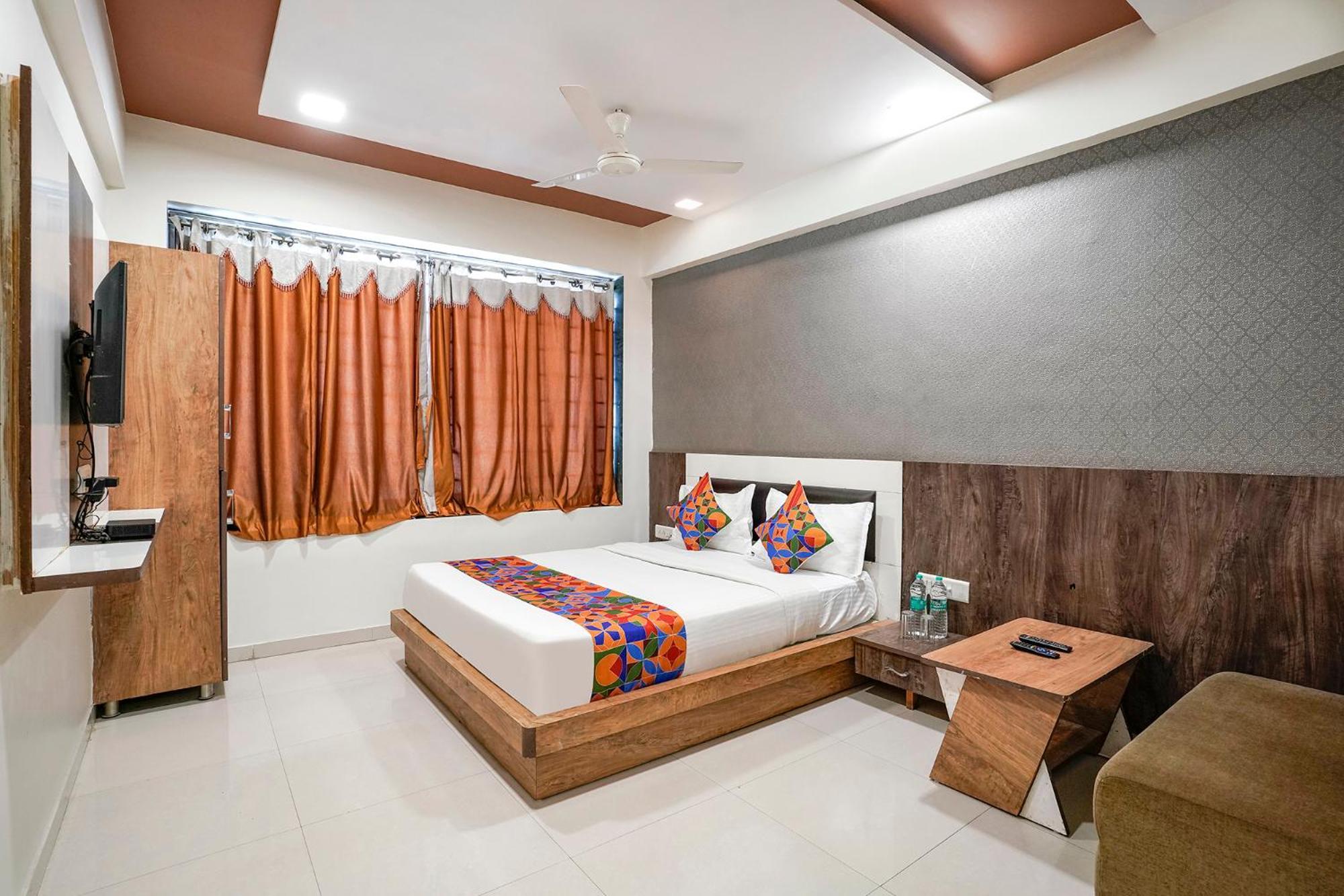 Fabhotel Galaxy I Ahmedabad Exteriör bild