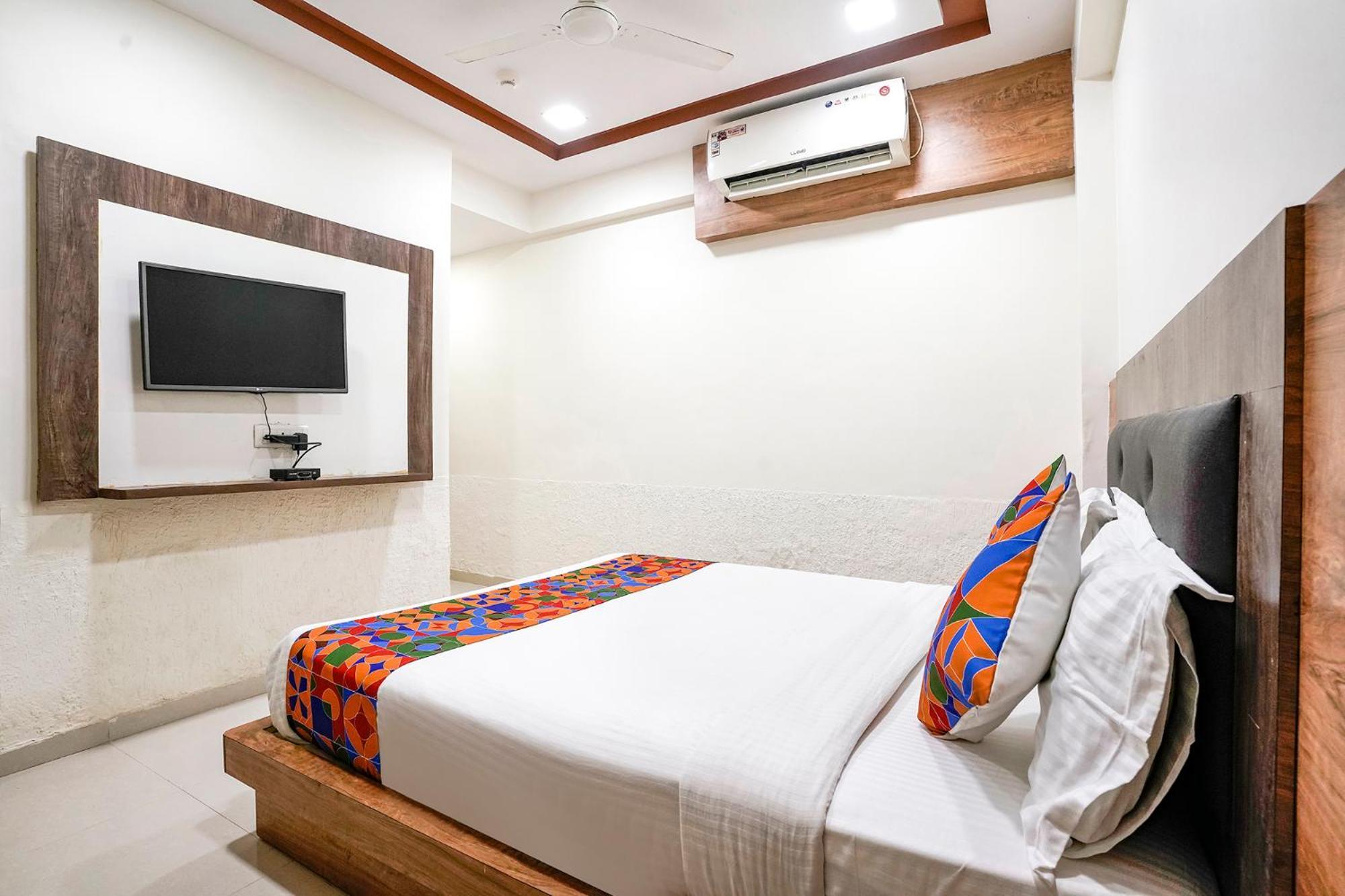 Fabhotel Galaxy I Ahmedabad Exteriör bild